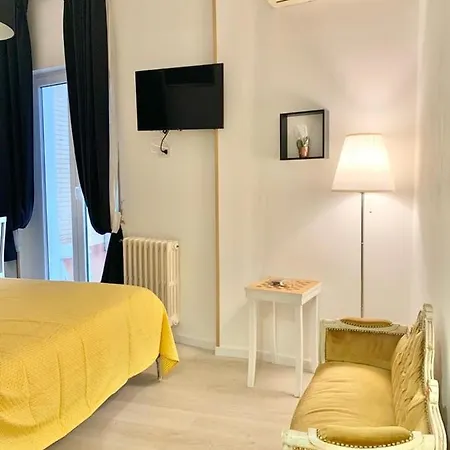 Terrazza Capruzzi Apartment Bari Exterior photo